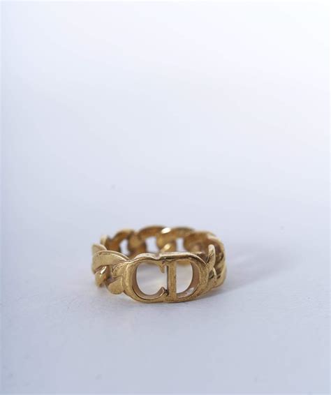 christian Dior ring cd